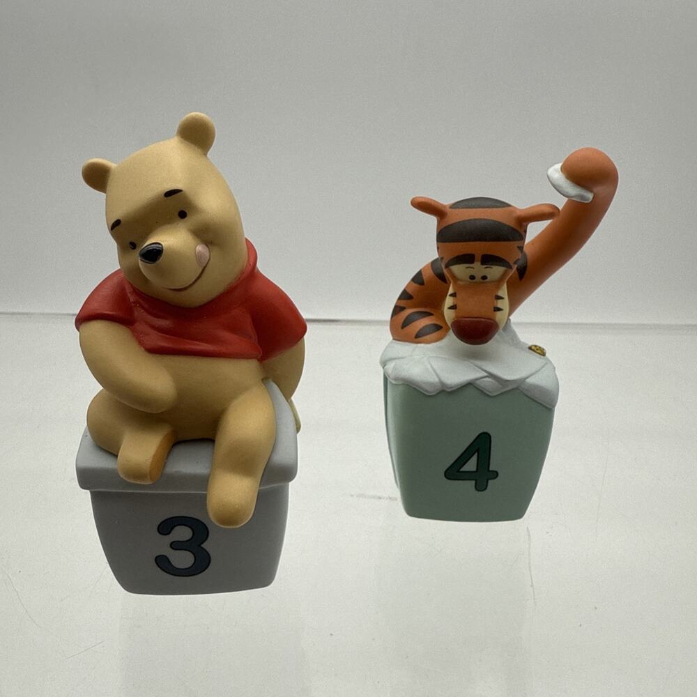 Disney Pooh and Friends Winnie The Pooh Birthday Block #3 & #4